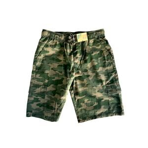 THEREABOUTS, SIZE XL, CAMO CARGO SHORTS